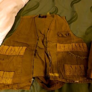 Vintage campers vest. Multiple pockets. Old af but super dope.